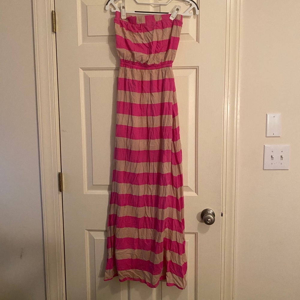 Striped pink and tan Splendid strapless maxi dress
